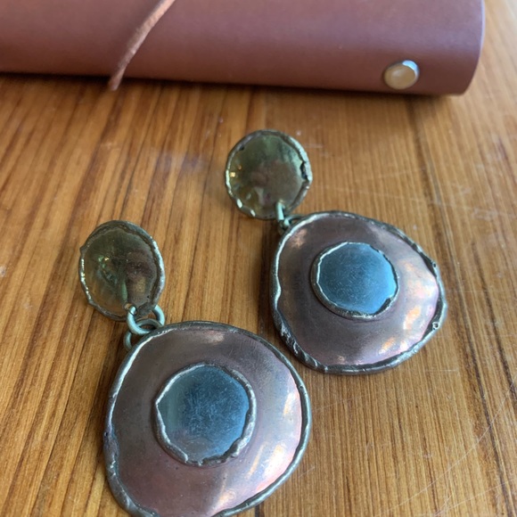 Vintage Copper & Brass Earrings ( pierced) made in India - Picture 3 of 5
